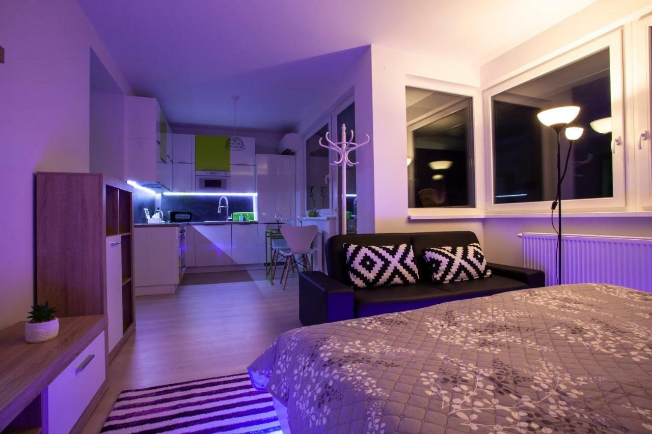 Air-Conditioned City View Apartment 24H Check-In Bratislava Exterior foto